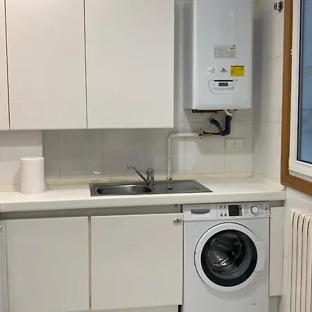 Lägenhet San Sebastian, Apartamento En Playa La Concha