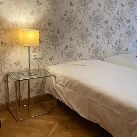 San Sebastian, Apartamento En Playa La Concha Appartamento *