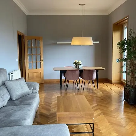 San Sebastian, Apartamento En Playa La Concha